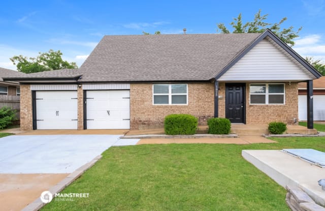 1828 Sunrise Drive - 1828 Sunrise Street, Moore, OK 73160