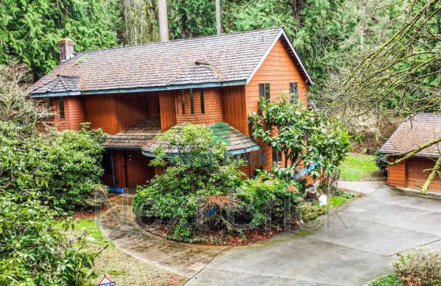 119 Louis Thompson Rd NE