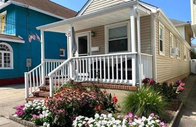 22 N Marion Ave