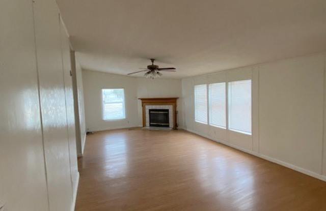 221 W Blosser Ranch Road