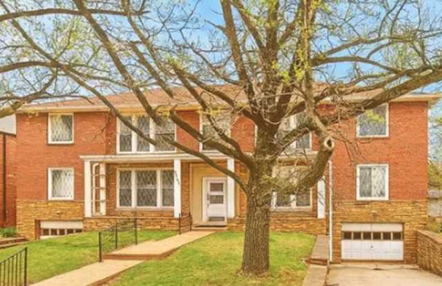 8241 Delmar Boulevard