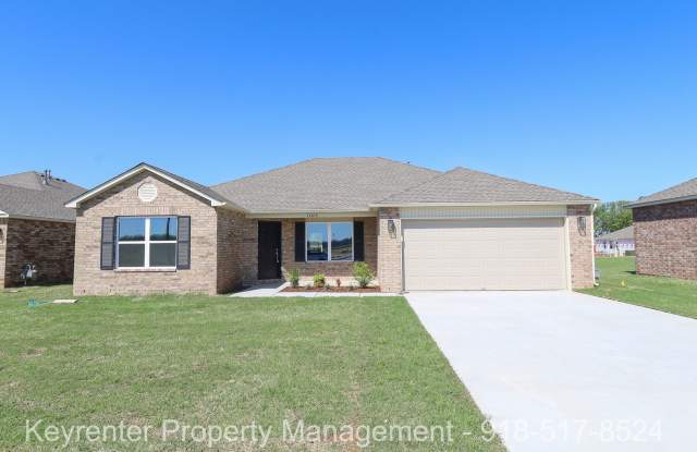 Stunning New Construction Home 4 Bed 2 Bath in Bixby!