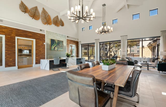 Photo of Ironridge at Hill Country Village