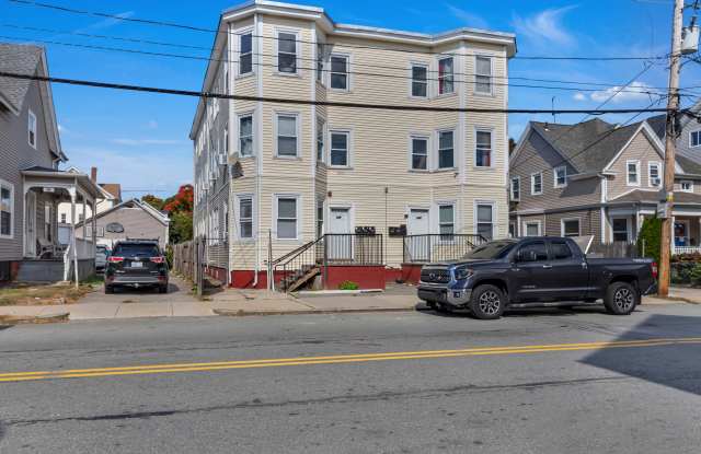 111 Pocasset Ave