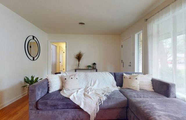 643 Brightwood Pl