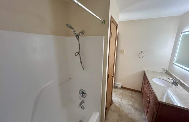 1362 Cunat Ct