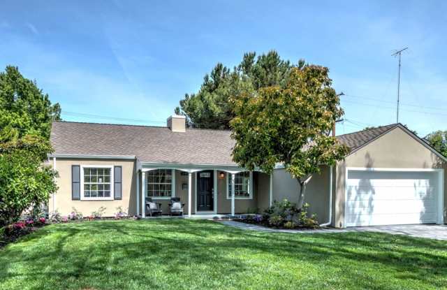 Photo of 1545 Walnut Grove Avenue