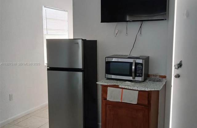 Photo of 6505 Pines Pkwy