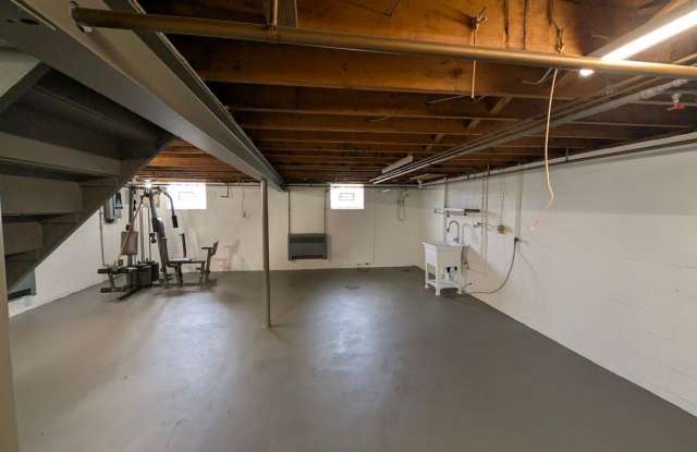 Photo of Whitaker / Homestead - 2 BR Single Family, Large Fenced Yard, Garage