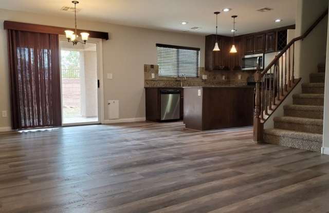 1166 PARADISE SAFARI Drive