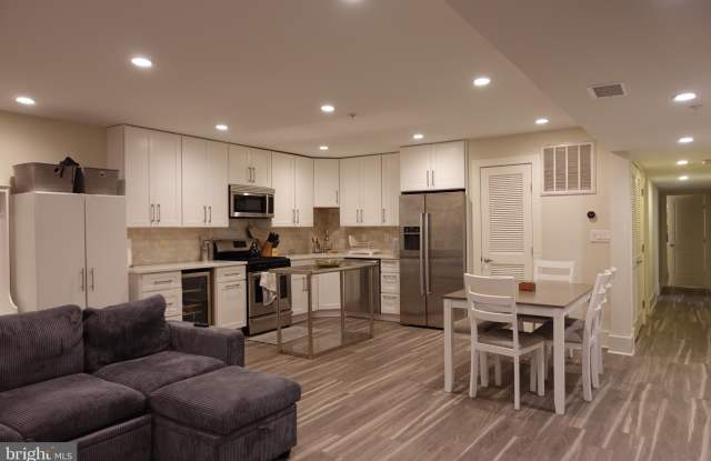 34 CHANNING Street NW unit: 1