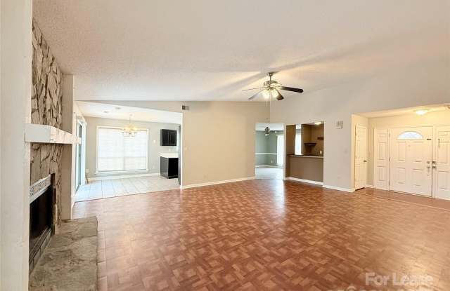 6924 Long Needles Drive