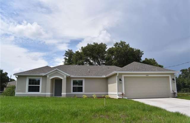 Photo of 4436 Adelaide