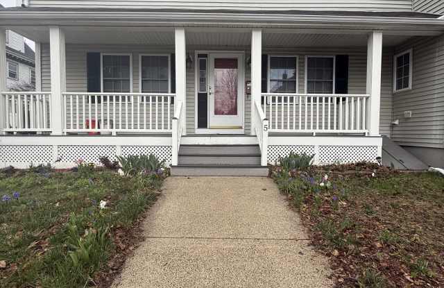5 Kensington Park