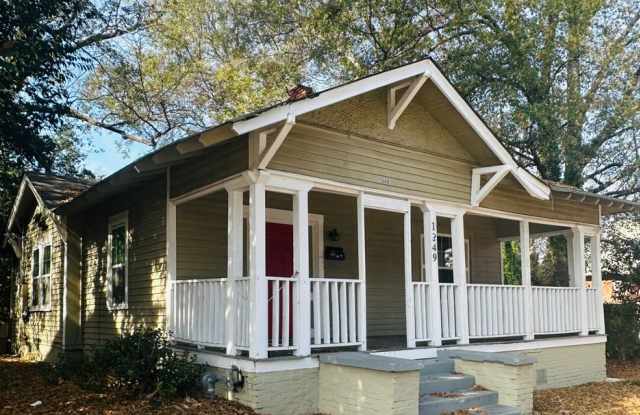 Photo of 1349 HOLT AVENUE