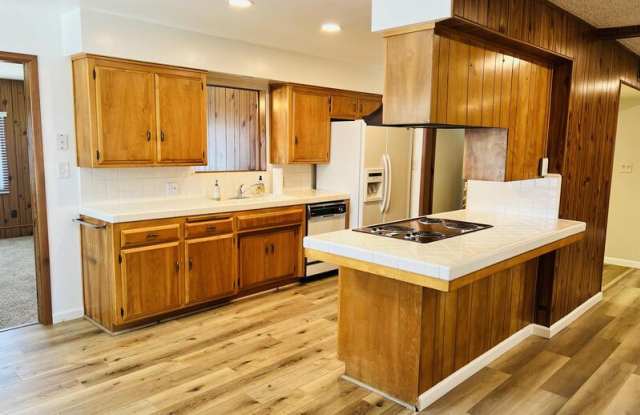 6212 Friant Drive