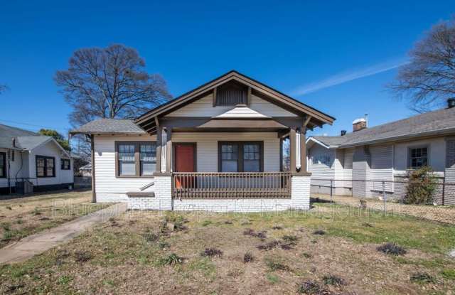 644 Alabama Avenue SW