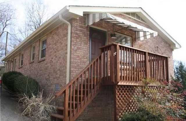 Cozy Sylvan Heights Home