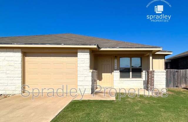 1560 Chance Ct