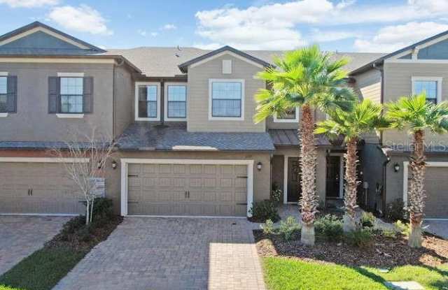 3289 GENTLE DELL COURT