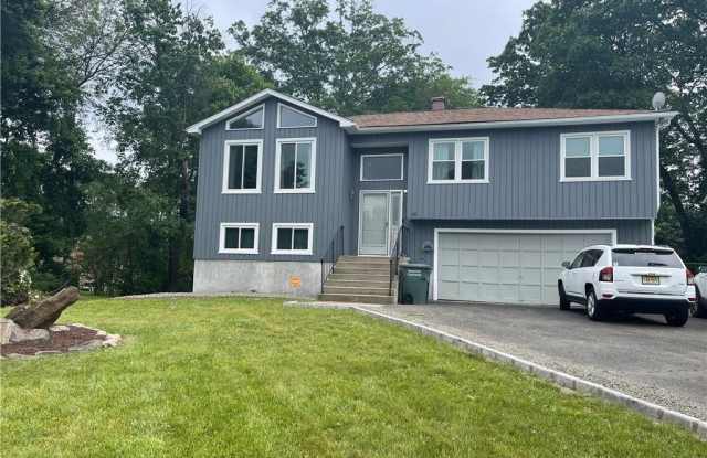 45 Rogerson Circle