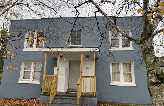 1609 Dewey St.
