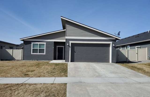 5886 W. Gumwood Circle - 5886 West Gumwood Circle, Post Falls, ID 83854