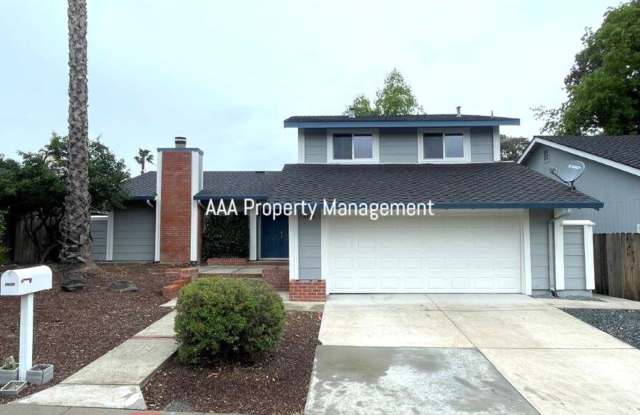 Concord The Crossings Beautiful 3 bedroom 2.5 bath, remodeled kitchen, 2 car garage - 4478 River Ash Court, Concord, CA 94521