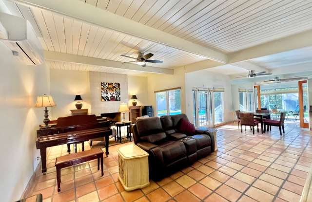 Meiselman Mid Modern, Sunrise Park, Long term OR Seasonal