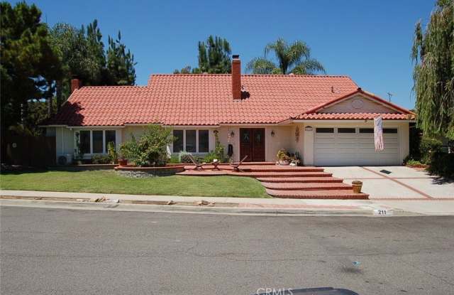 Photo of 211 Tanforan Lane
