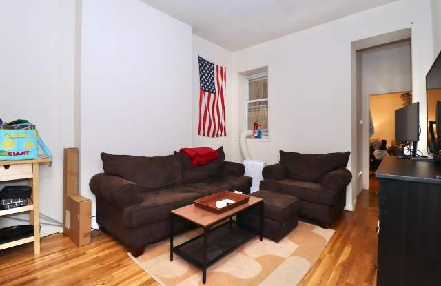 415 1ST ST
