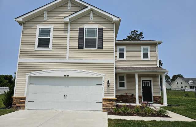 306 Hunt Ct