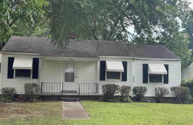1213 Summerland Drive