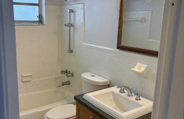 4152 Southwest 24th