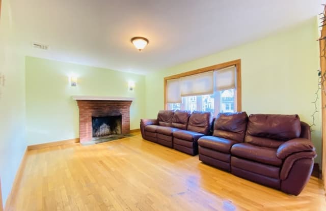 47 Brooks Ave - 47 Brooks Avenue, Quincy, MA 02169