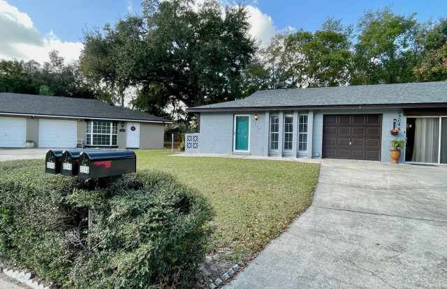 Southern Oaks 2 / 2 with Office  Sun Room