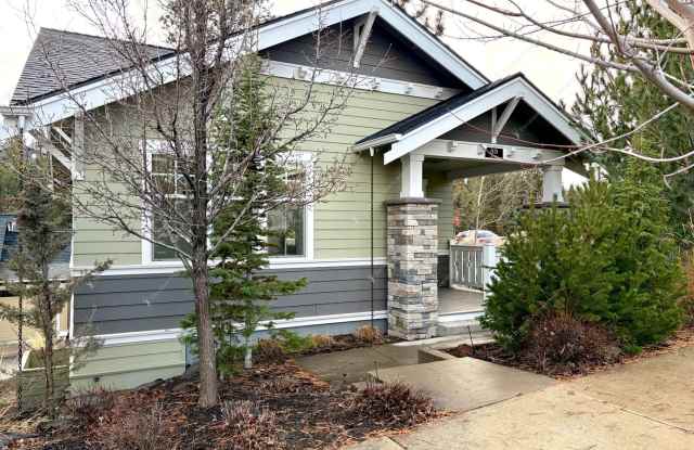 Photo of Stunning 2 BR home in Northwest Crossing