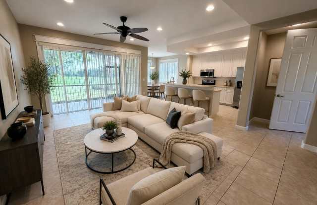 7911 NW 128th Lane