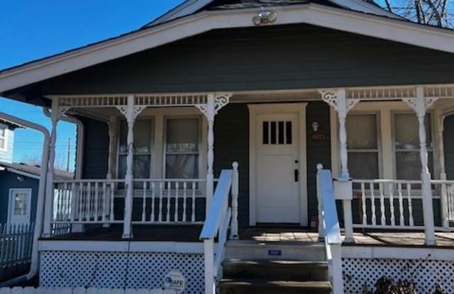 Photo of 1208 Sw Woodward Ave