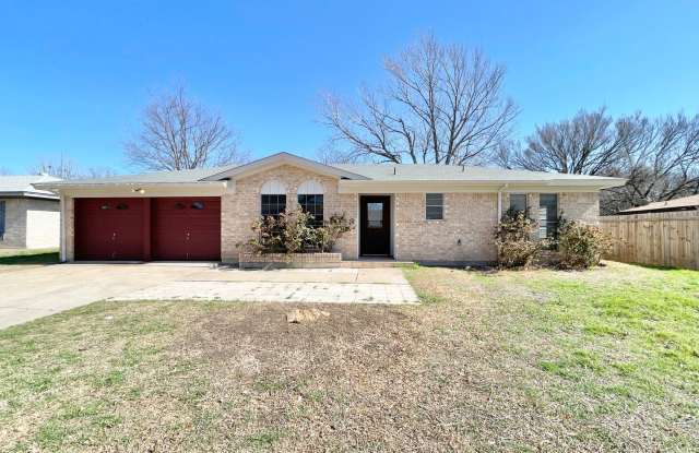 1811 Pleasant Lane - 1811 Pleasant Lane, Copperas Cove, TX 76522