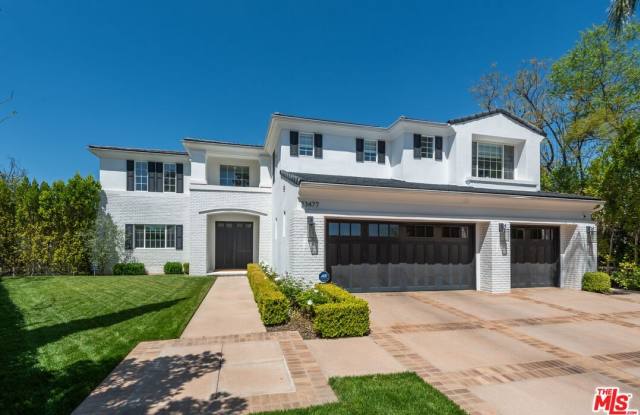 Photo of 23477 Palm Dr