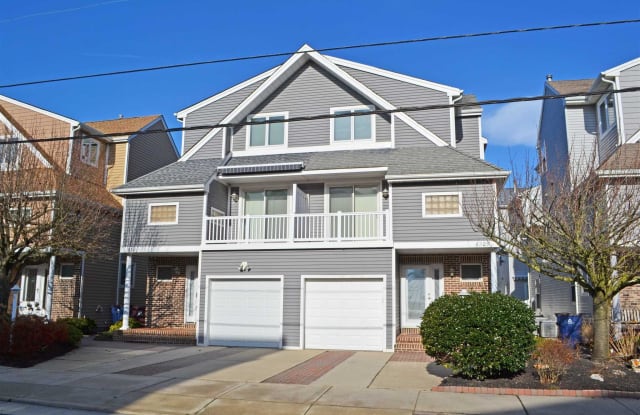 6309 Ocean Ave - 6309 Ocean Avenue, Ventnor City, NJ 08406