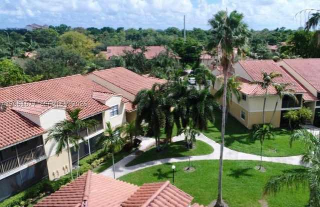 1285 SW 46th Ave