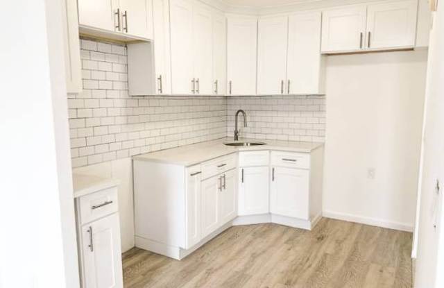 344 Bleecker Street