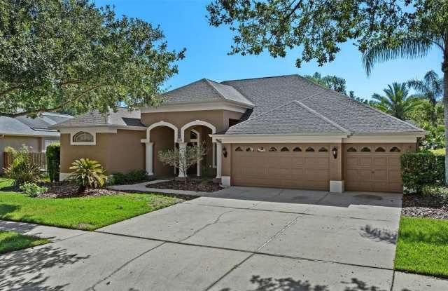 5519 REFLECTIONS BOULEVARD