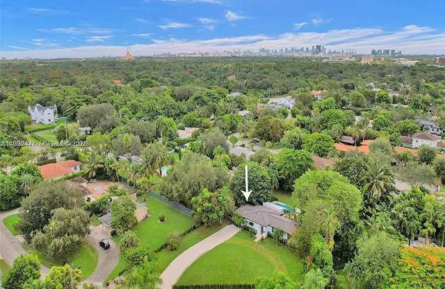 Photo of 5705 SW 60th Ave