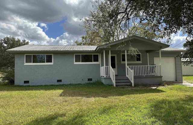 Photo of 1052 Well Line Rd