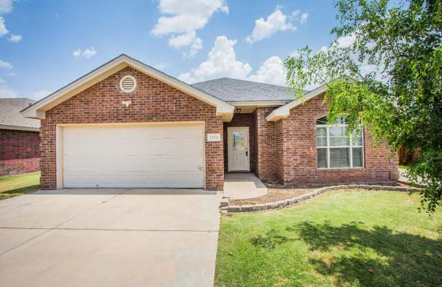 MOVE-IN SPECIAL: Charming 3 Bedroom Home in the Liberty High School Boundary photos photos