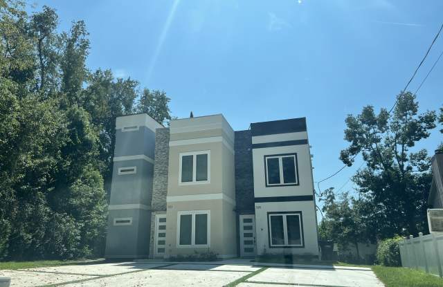 581 Plymouth Court - 1