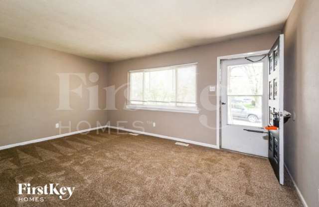 712 Undercliff Drive